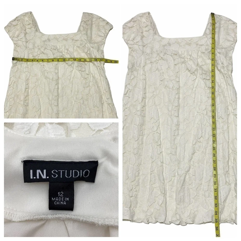 I.N. Studio studio white